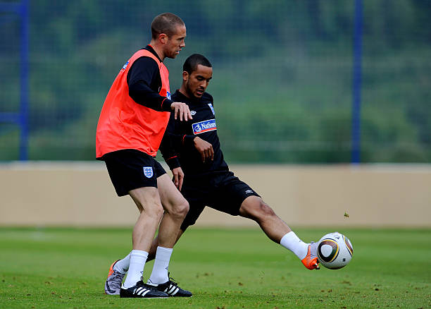 尤其是在面 尤其是在面