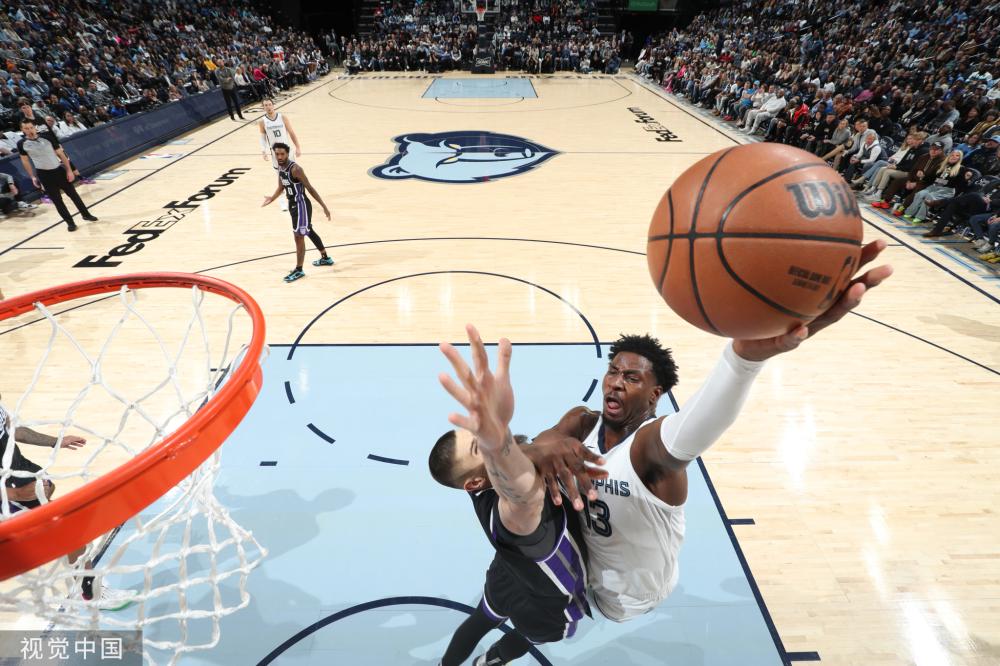 从这些角度 从这些角度