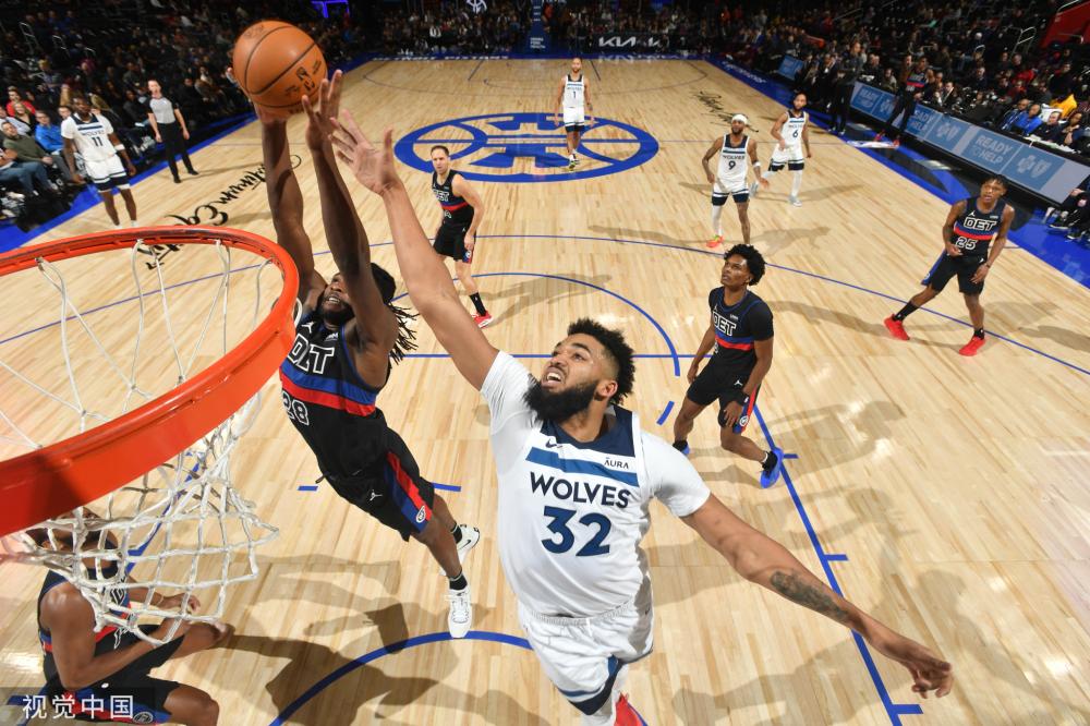 杰拉德在利 杰拉德在利