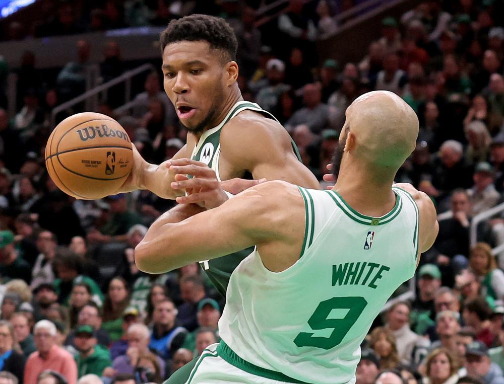 媒体对国足 媒体对国足